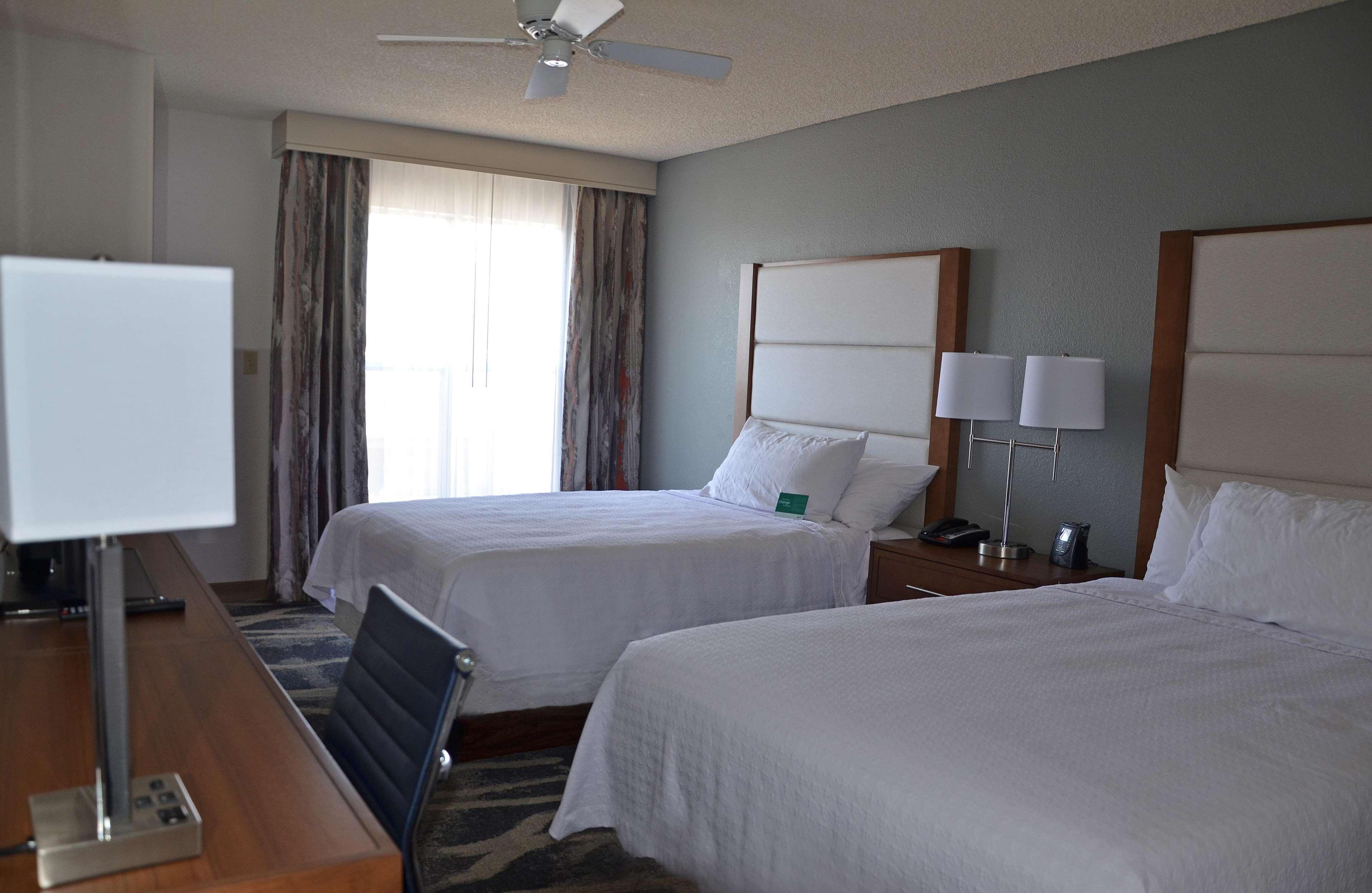 Homewood Suites By Hilton Phoenix-Biltmore Экстерьер фото