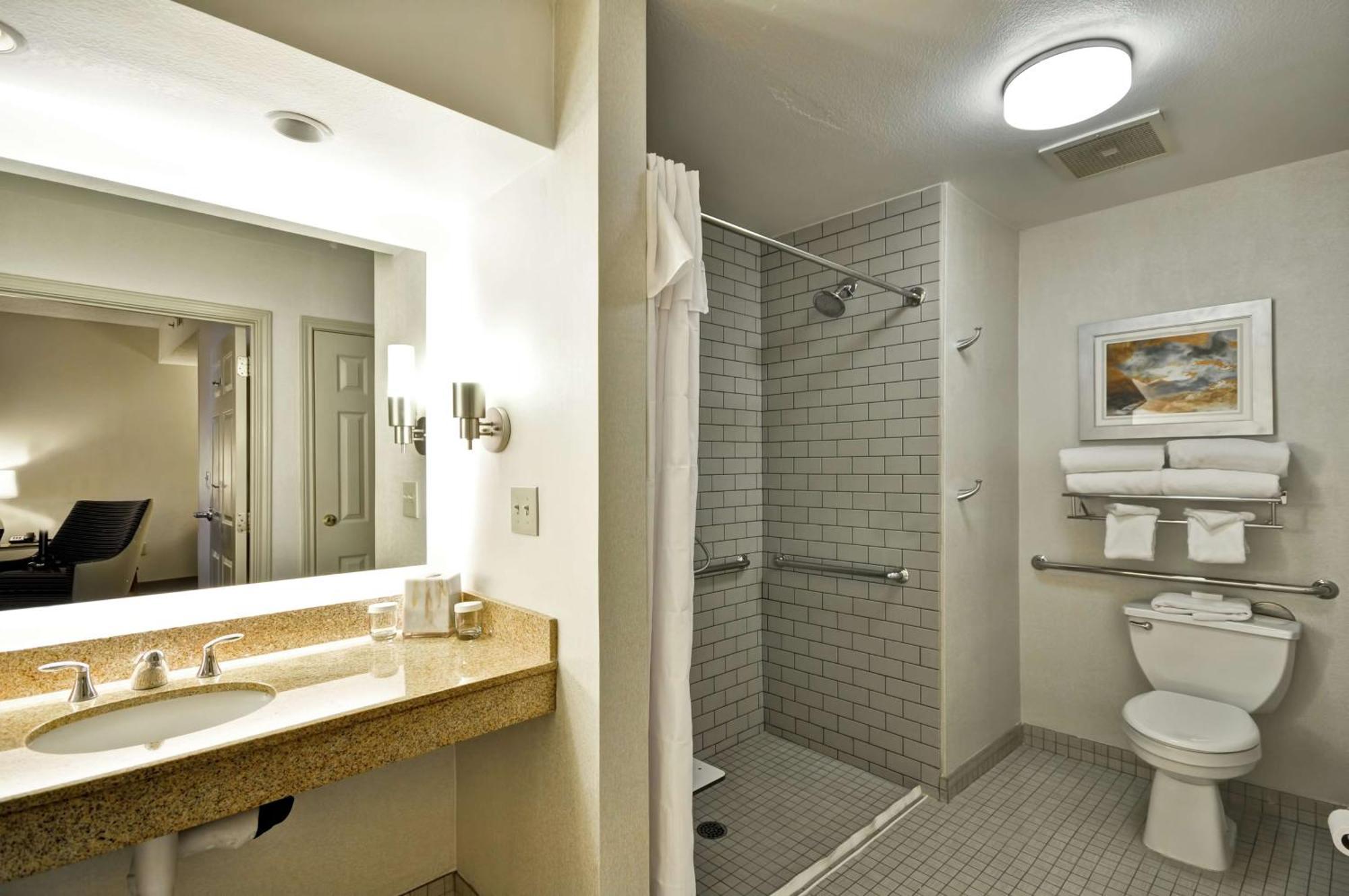 Homewood Suites By Hilton Phoenix-Biltmore Экстерьер фото