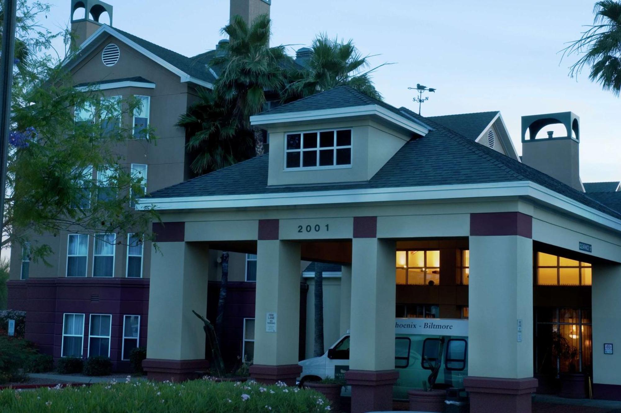 Homewood Suites By Hilton Phoenix-Biltmore Экстерьер фото