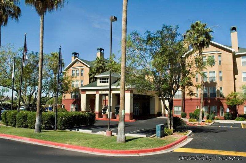 Homewood Suites By Hilton Phoenix-Biltmore Экстерьер фото