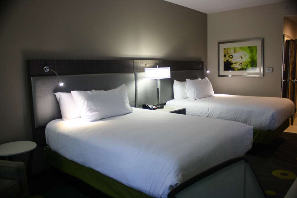 Homewood Suites By Hilton Phoenix-Biltmore Номер фото