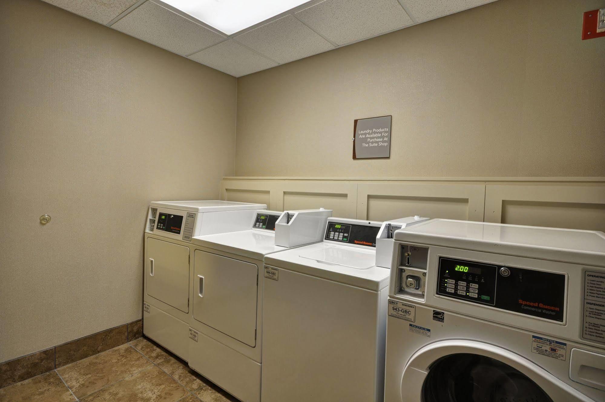 Homewood Suites By Hilton Phoenix-Biltmore Экстерьер фото